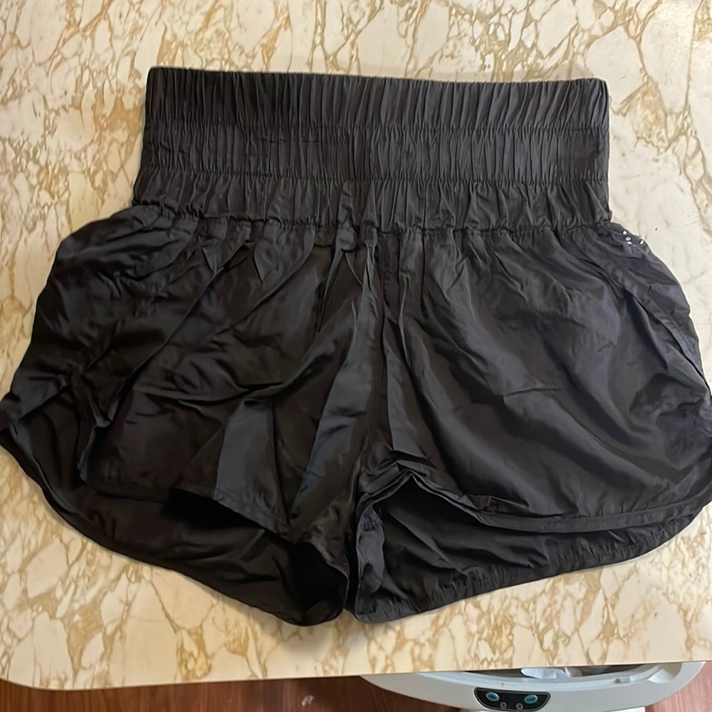 Free People Movement The Way Home Shorts Size Small!